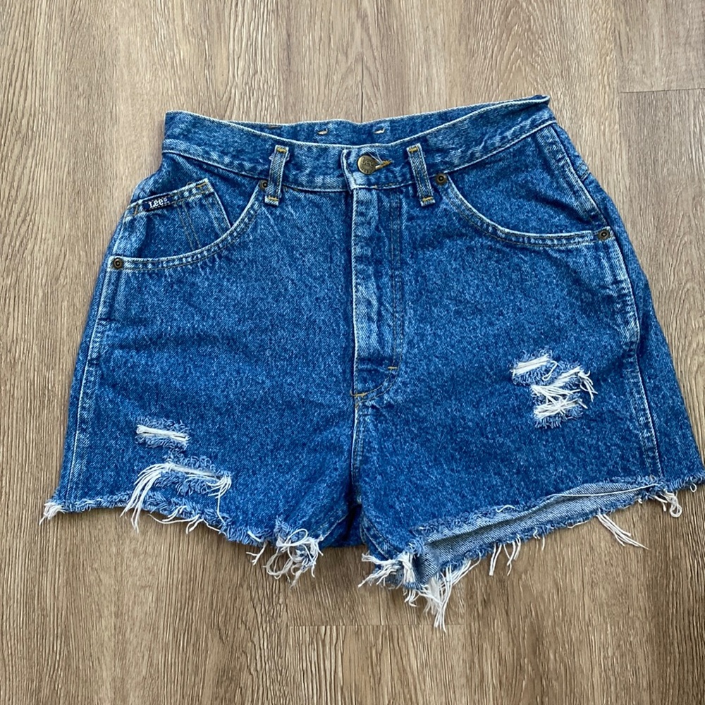 Vintage high waisted shorts.